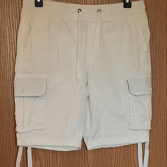 Airwalk Other - Airwalk Mens White Skater Cargo Shirts Size 34